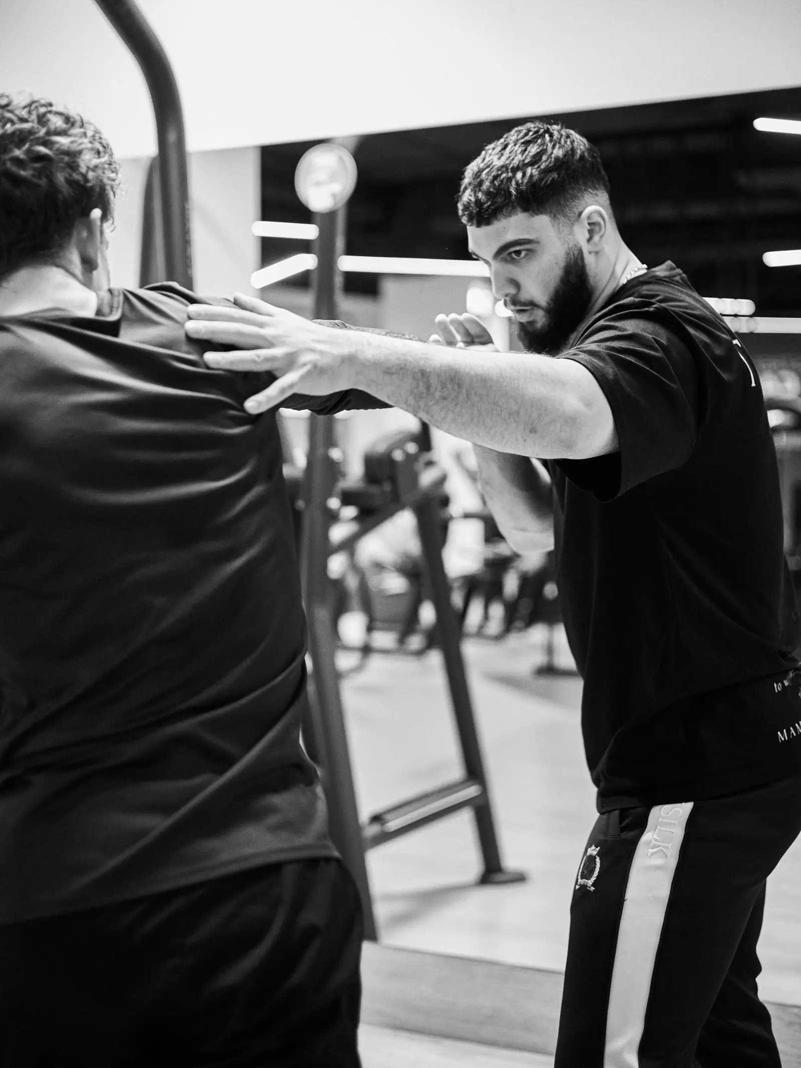 Technika uderzeń i kopnięć — kickboxing Siedlce